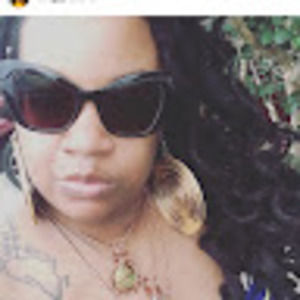 Meet your Posher, Angi